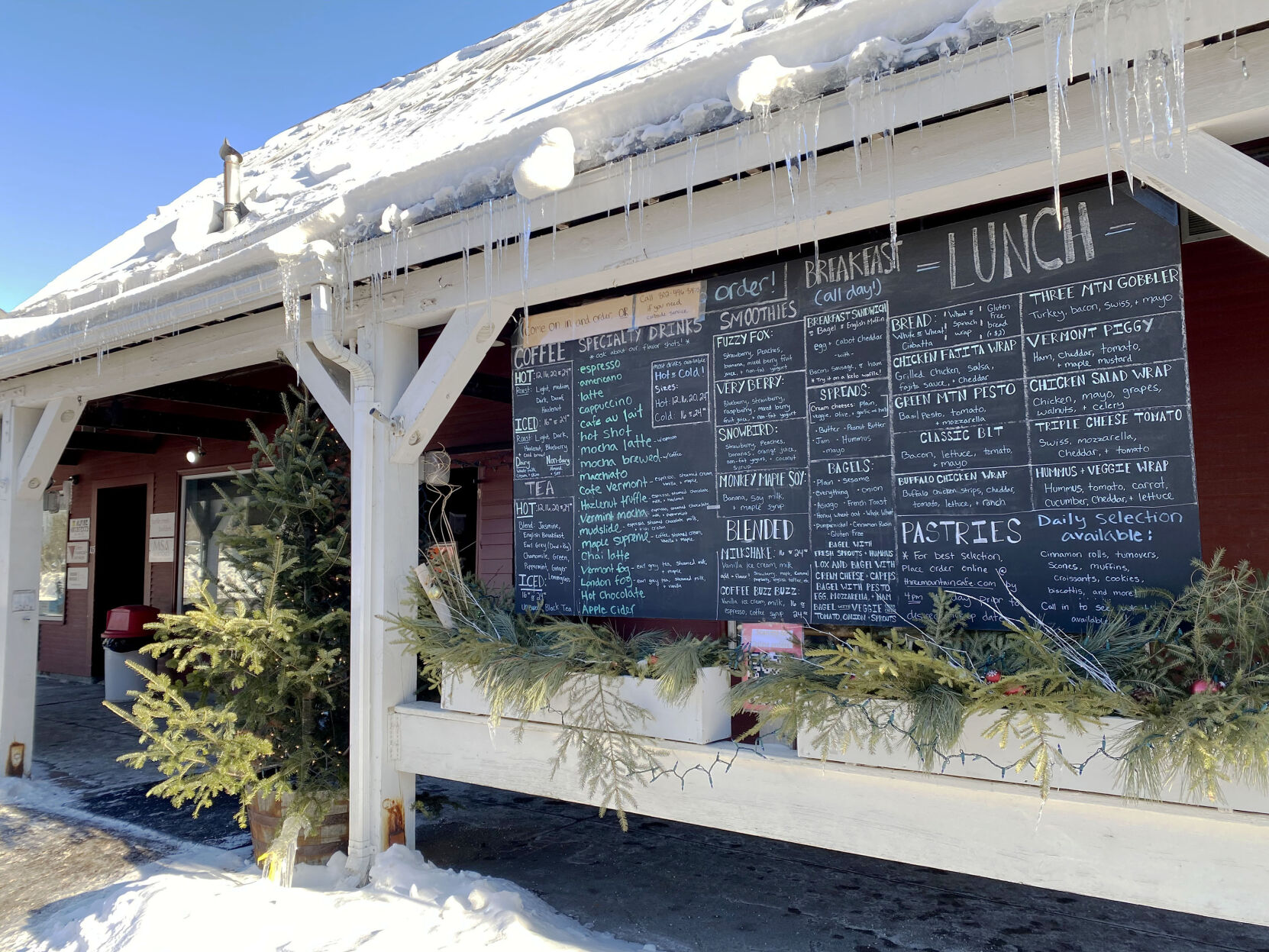 Three Mountain Cafe